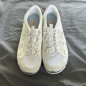 Skechers Air-Cooles Memory Foam Sneakers